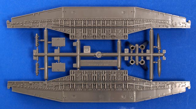 Dora 80cm WWII German Super Heavy Railway Gin Review by Don Hinton (Fujimi  1/72)